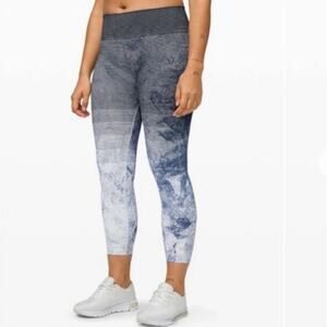 Lululemon Ebb to Train Tight Legging Luna Blue Ombre size 4